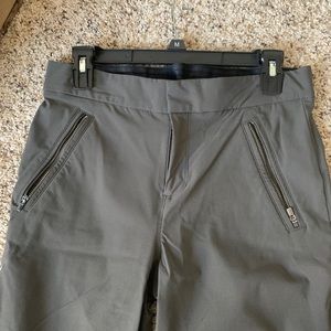 Athleta size 6 pants